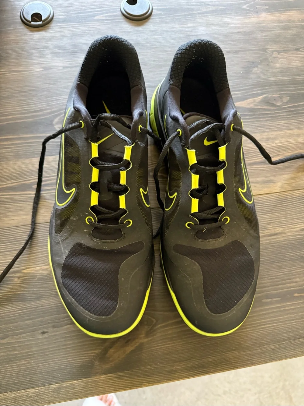 Nike Black and Neon Yellow Men's Athletic Sneakers